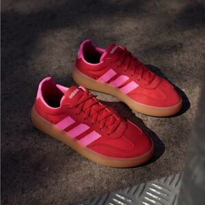 ADIDAS Barreda  Decode Sneakers